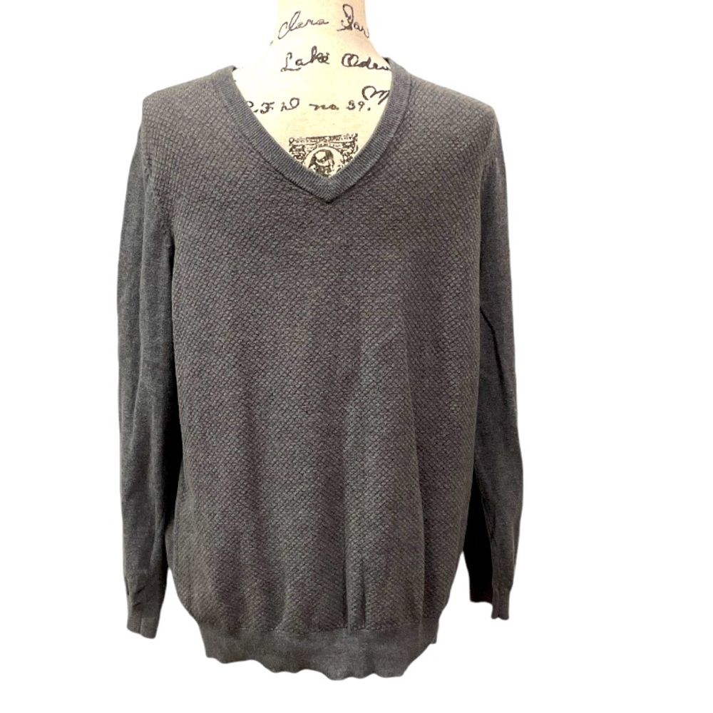 Joseph Abboud Men's Grey V-neck Sweater Size Medium